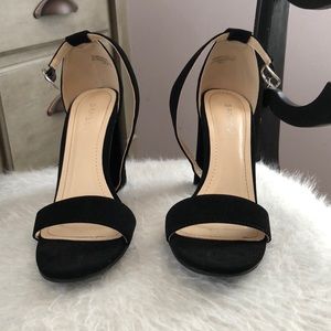 Bamboo Black Heels